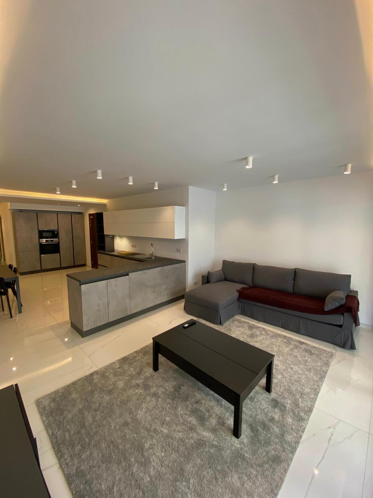 Tigne Sliema Three Bedrooms Apartment Екстериор снимка