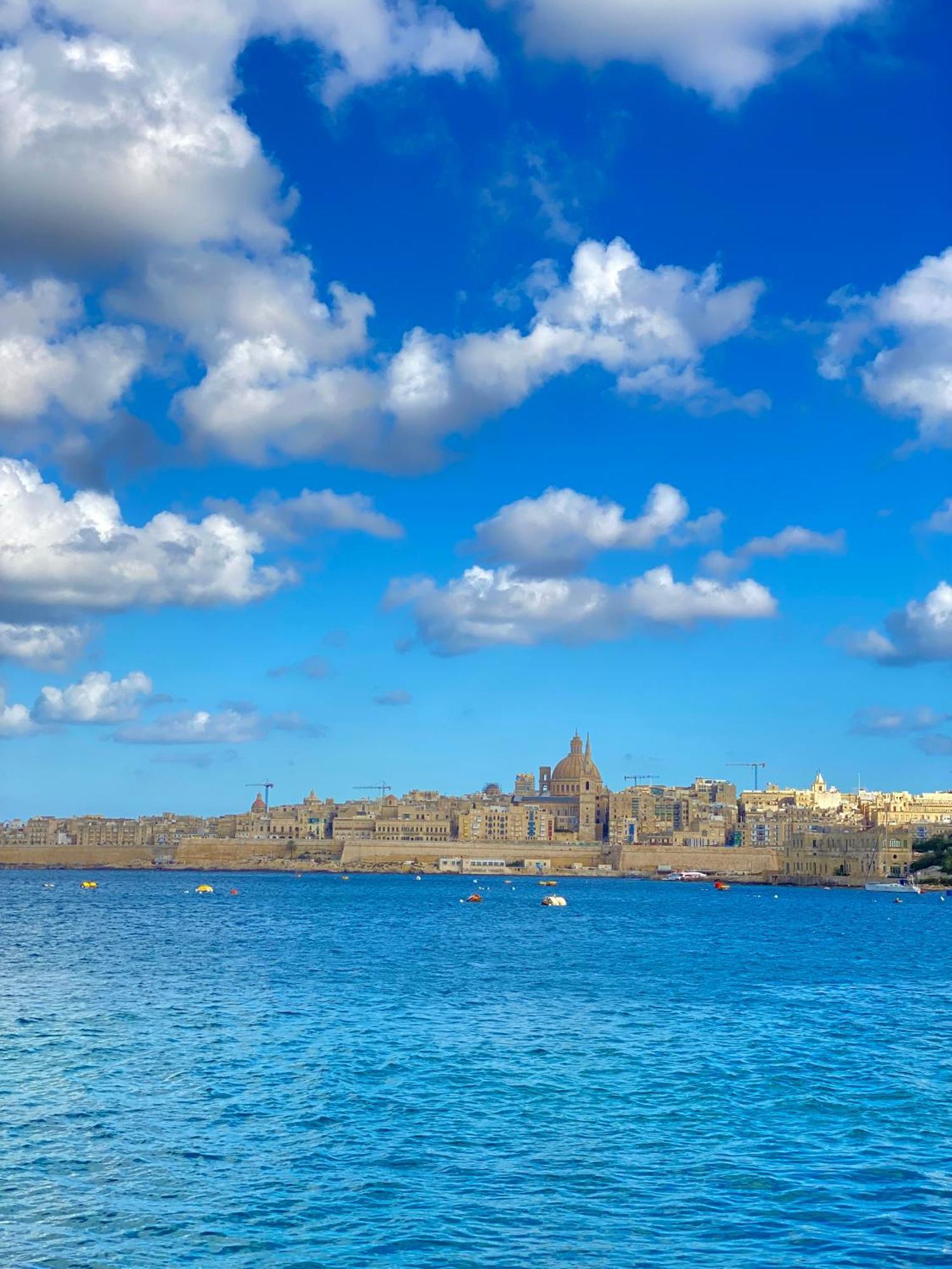 Tigne Sliema Three Bedrooms Apartment Екстериор снимка