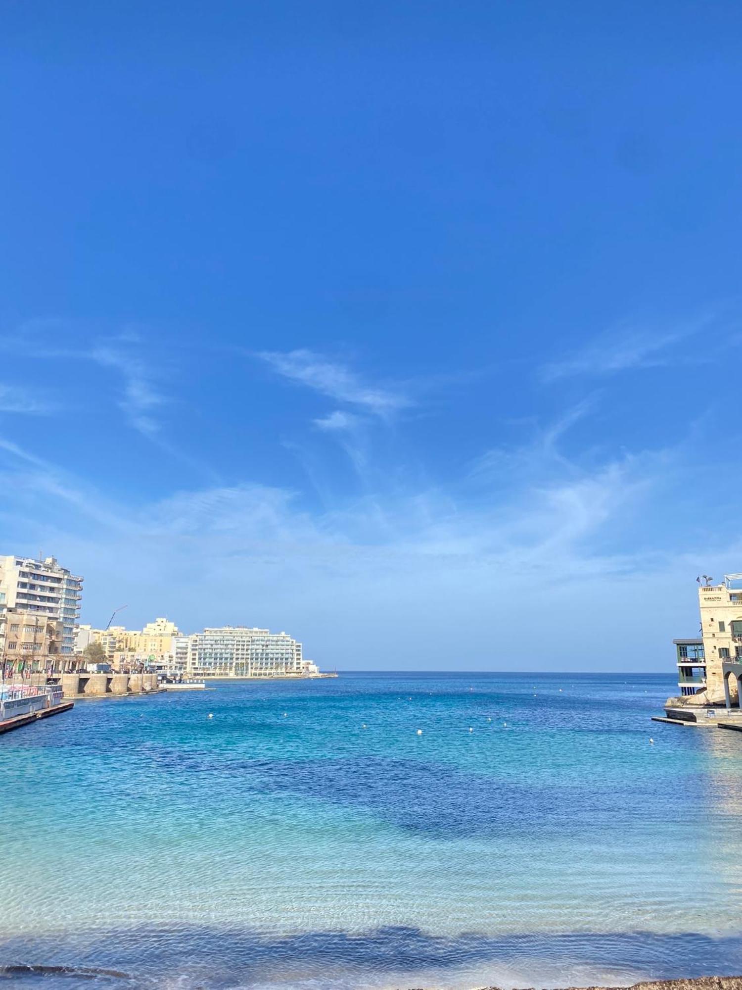 Tigne Sliema Three Bedrooms Apartment Екстериор снимка
