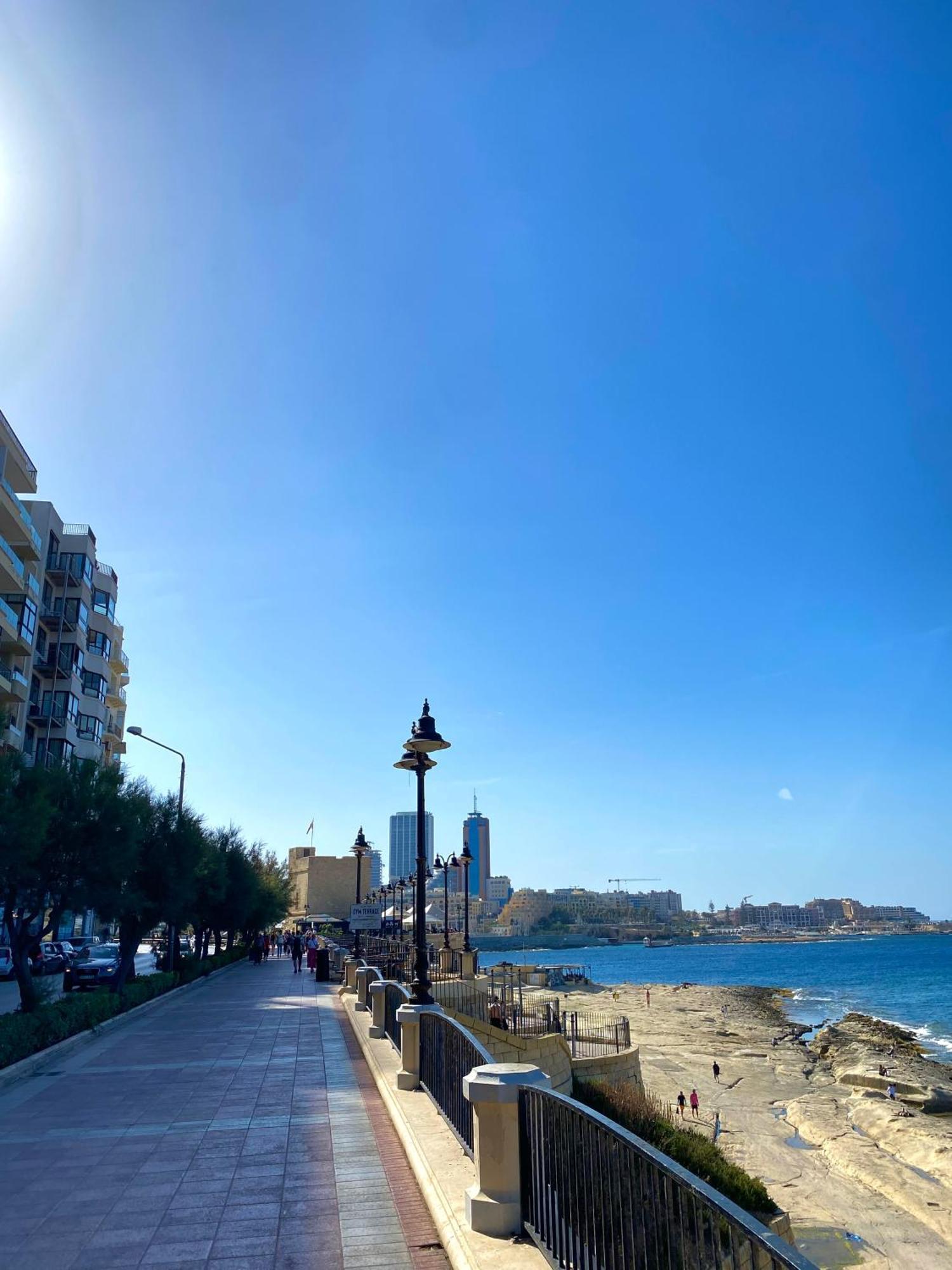Tigne Sliema Three Bedrooms Apartment Екстериор снимка