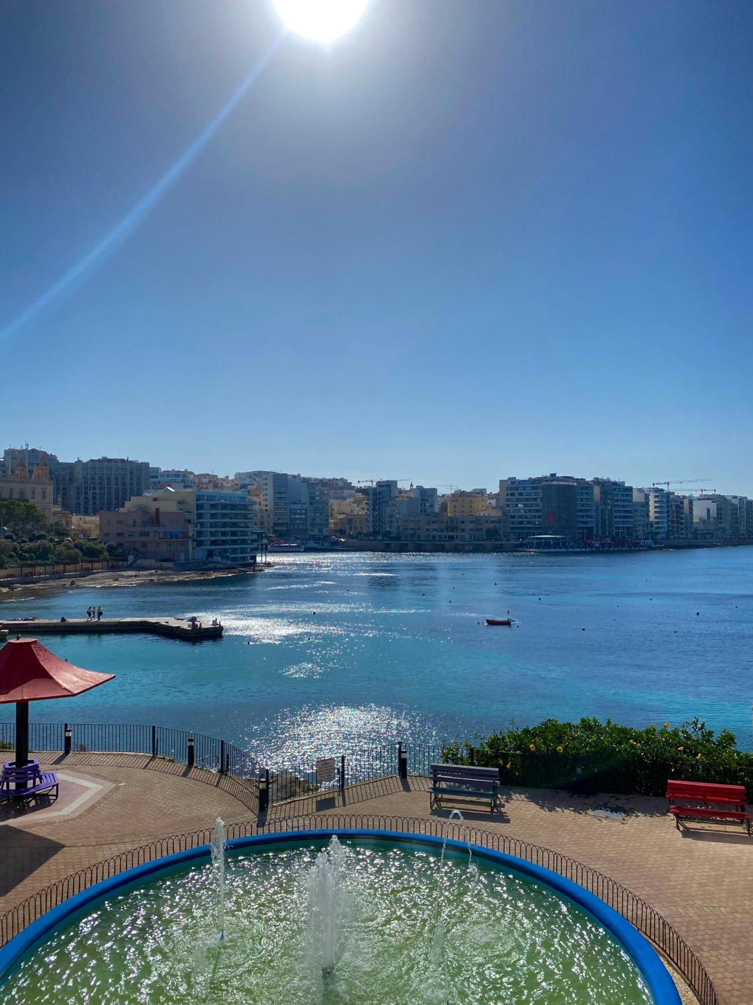 Tigne Sliema Three Bedrooms Apartment Екстериор снимка