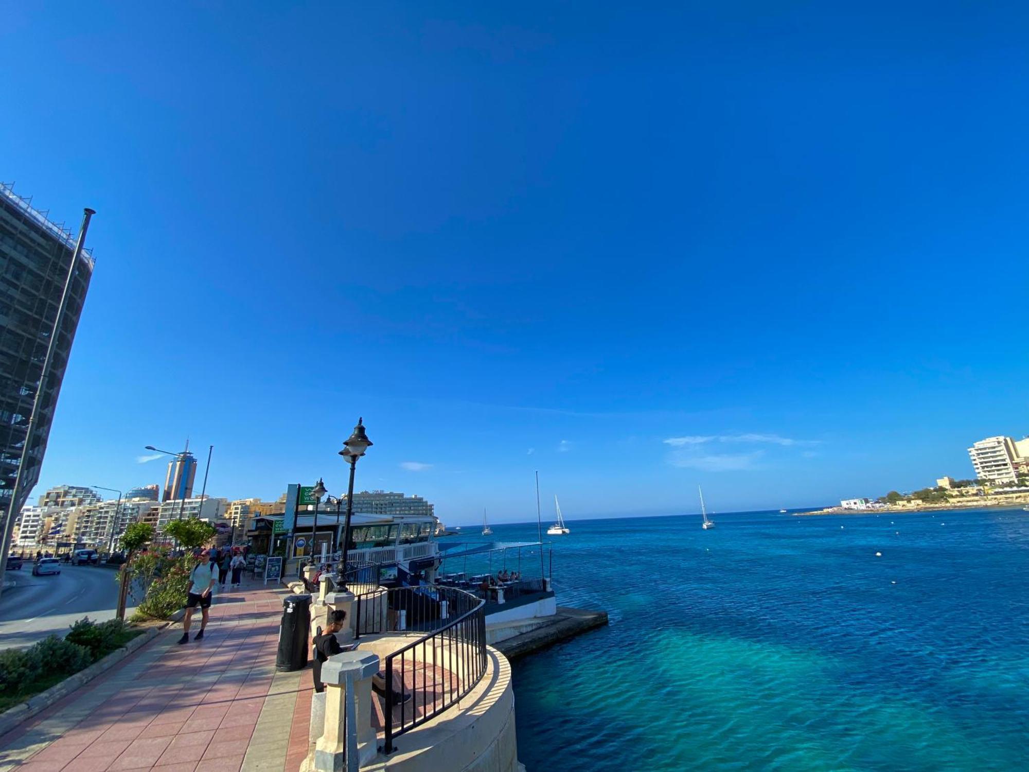 Tigne Sliema Three Bedrooms Apartment Екстериор снимка